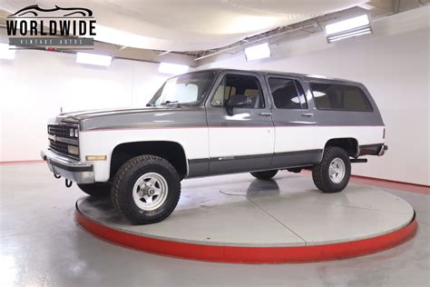 1990 Chevrolet Suburban K1500 | Worldwide Vintage Autos