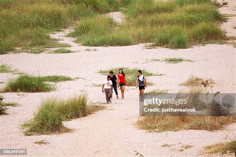 Laos Local Kids Girls 的图像结果