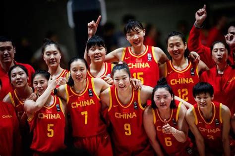 中国女篮的成功，也许开始于两年前的“冒险”_CBA_新浪竞技风暴_新浪网