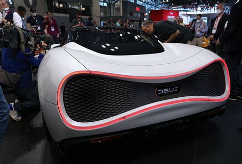 Revving up for New York International Auto Show | Daily Sabah