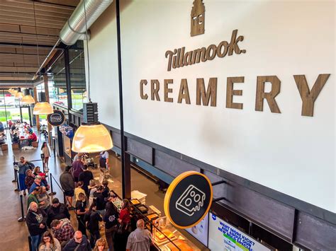 Tillamook Creamery: A Dairy Good Time on the Oregon Coast