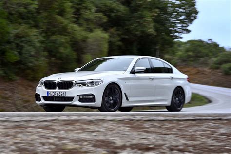 2017 BMW 540i M Sport Test Drive Front And Side View Gallery (Photo 11 of 35)
