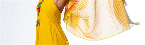 Summer Blooms – Upasana Design Studio