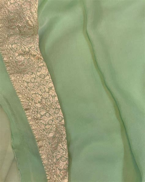 Pista Green Banarasi Khaddi Georgette Saree - Aura Benaras
