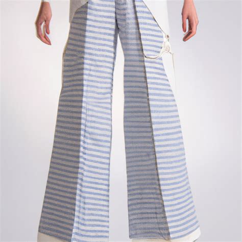 12 Pants Dream Interpretation: Trousers Meaning | DreamChrist