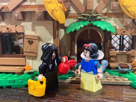 We Build LEGO Snow White and the Seven Dwarfs' Cottage, Which Comes ...