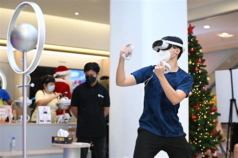 From Gaming to Film: The Versatility of VR Entertainment
