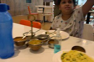 GARUDA FOOD COURTS, Eluru - Restaurant Reviews, Phone Number & Photos ...