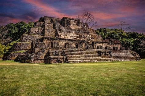 Mayan ruins at Altun Ha in Belize. | Belize city, Mayan ruins, Mayan ...