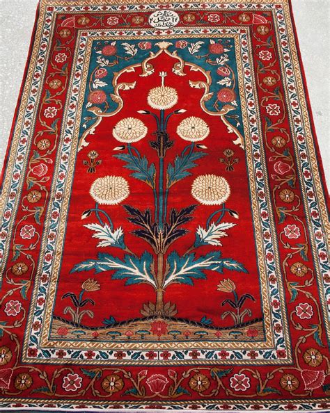 Meet Deepak Badhwar who is dedicatedly reviving Pashmina carpets ...