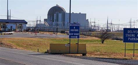 Here is a picture of Wolf Creek power plant. The only nuclear power ...