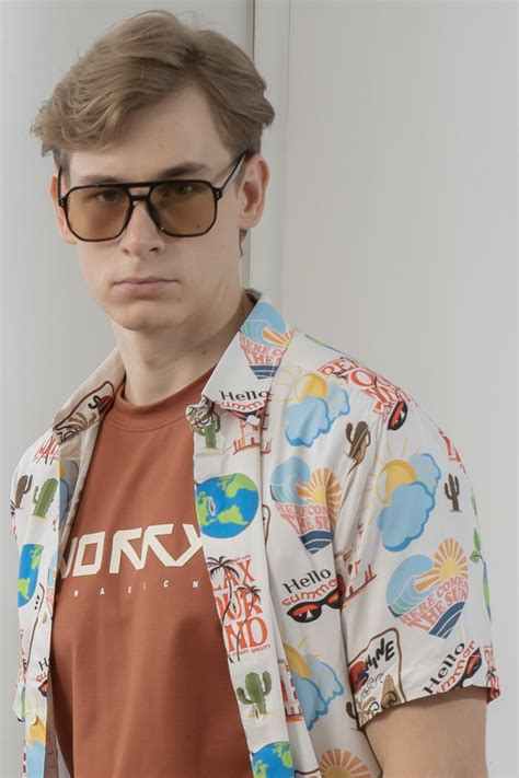 Men's Holiday Hues Shirt - Rig Anthony – RIG ANTHONY