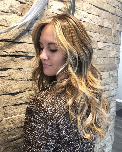 How to curl curtain bangs with curling wand - gamingjes