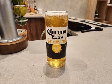 Modelo Vs Corona: Which Mexican Lager Reigns Supreme? - BeverageBeaver.com