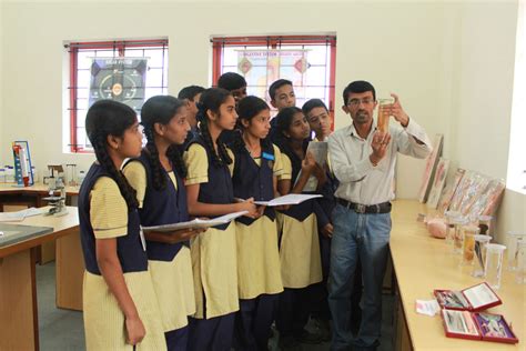 Science Lab :: Oriental School