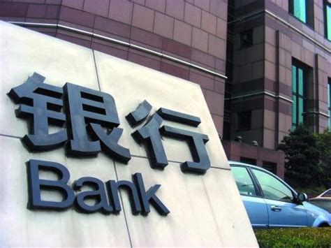 华夏银行股份有限公司信用卡中心是否有法律诉讼-启信宝