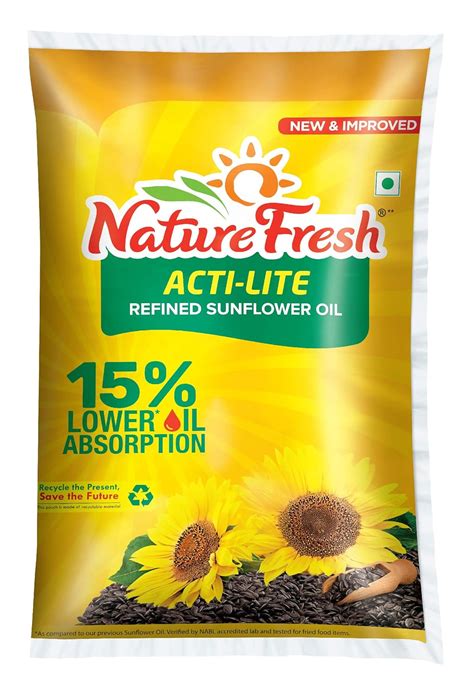 Nature Fresh Refined Sunflower Oil 840gm/ 910gm (1L ) Pouch (Weight May ...