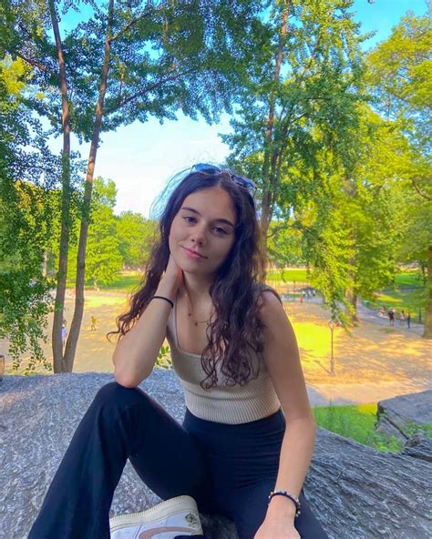 Julia Antonelli Nudes