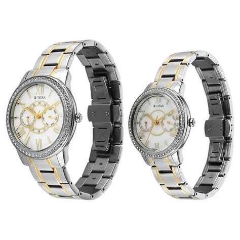 Buy Online Titan Royal Bandhan Quartz Analog with Day and Date White ...