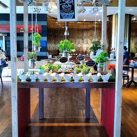 Fruit Mixing At Novotel Chennai | LBB
