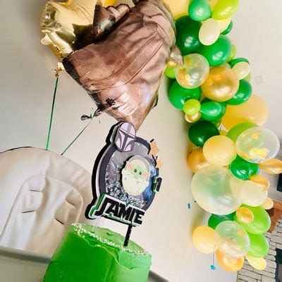 Space Alien Caketopper Caketopper Shaker Light up Cake - Etsy