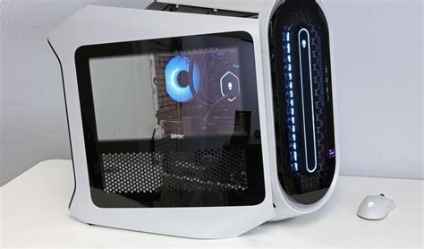 Alienware R15 Side-Panel 的图像结果