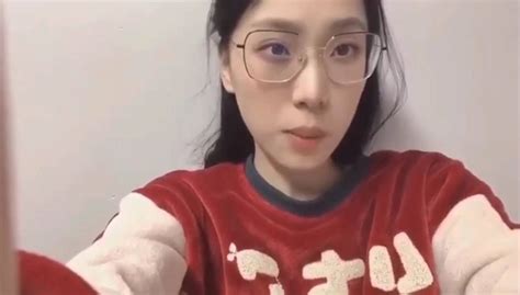 June Liu 刘玥 Spicygum Cute Asian Girl Or Video Games glasses Bj | Hot ...