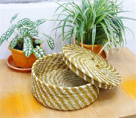 Roti Box of Sabai Grass from Odisha - Yellow & Natural – ArtisanSoul