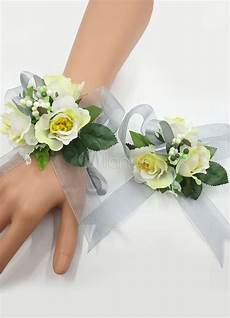 bracciale fiori bracciali con fiori per damigelle ft41 pineglen bracciale fiori bracciali con fiori per damigelle ft41 pineglen