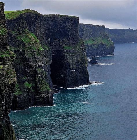 CLIFFS OF MOHER VIEW (Aran Islands/Inisheer) - Guesthouse Reviews ...