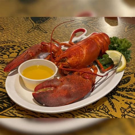 Maine Lobsters @ McKennas*!, McKenna's Place New Smyrna Beach, 25 July ...