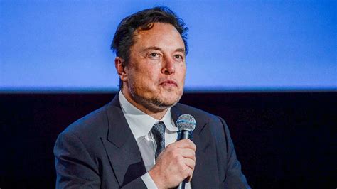 Musk says expects Neuralink to begin human trials in 6 months