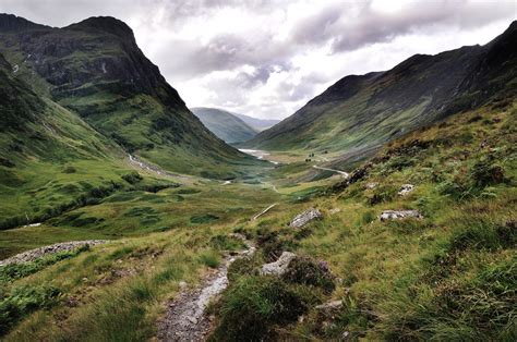 Glencoe In Scottish Highlands - HooDoo Wallpaper