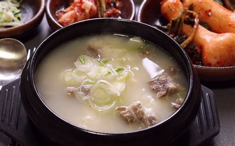 【韩式雪浓汤】热乎乎的雪浓汤做法，非常浓又健康！(牛骨汤)_哔哩哔哩_bilibili
