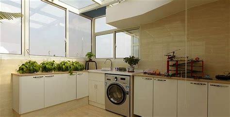 63㎡两居室装修，把阳台改造成厨房效果出奇的好!_过家家装修网