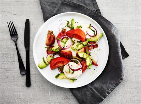 Heck's Cafe Restaurant in Avon, Ohio City, and Beachwood