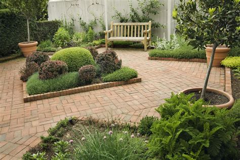 12 Great Brick Patio Designs