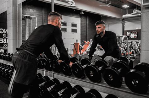 What Is A Dropset In Weightlifting | Dragon's Lair Gym | Las Vegas