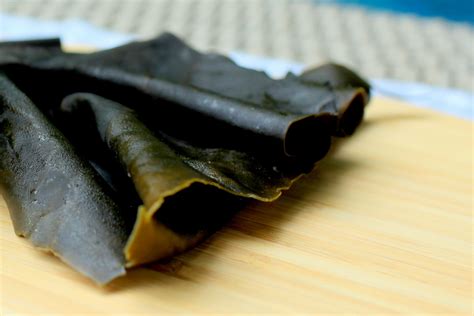 Health Benefits of Ikan Bilis, Mushroom, Scallop, White Bait, Kombu, D ...