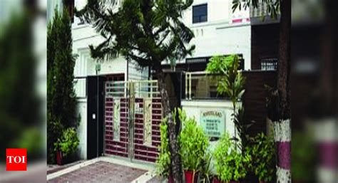 Three PWD workers ‘serve’ at ex-chief engineer’s house a year after his ...