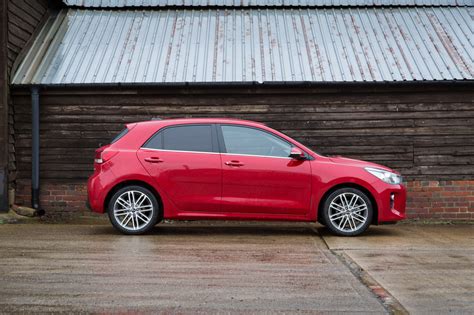 Driven: 2017 Kia Rio First Edition Review - More Grown Up Than Ever Before