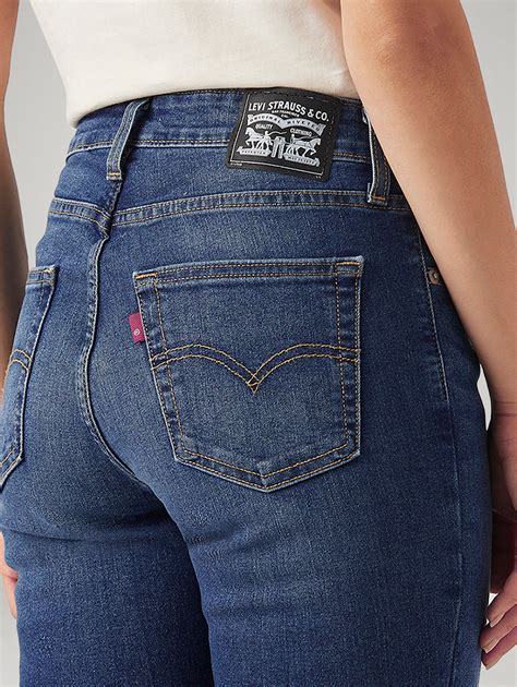 Women's 726 Med Indigo Flared Fit High Rise Jeans – Levis India Store