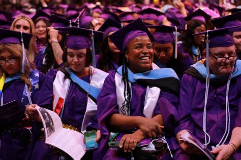 Hunter College Commencement - Class of 2025 | Flickr