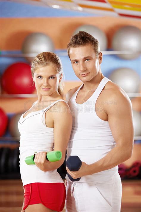 体育俱乐部 的图像结果