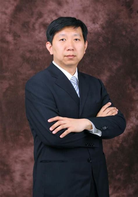 张峰和他的“草根”调研-基金频道-金融界