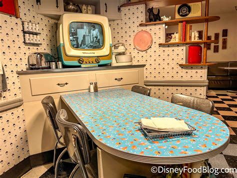 The Ultimate Guide to Disney's Hollywood Studios Restaurants | the ...