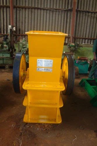 Industrial Crushers - Jaw Crusher Service Provider from Chennai