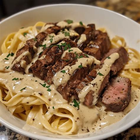Creamy Cajun Steak Alfredo | Recipe | Healthy food dishes, Comfort food ...