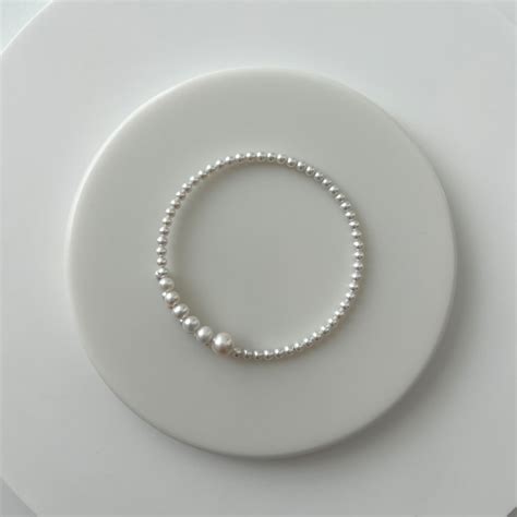 Baby pearl bracelet | r.