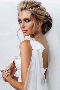 Hair Style Swept Forward Or Forehead Wedding Or Formal by 36 Trendy Swept Back Wedding Hairstyles Page 9 Of 13 Hair Style Swept Forward Or Forehead Wedding Or Formal